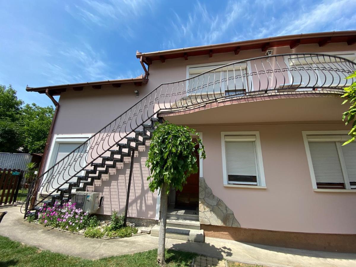 Do-Ti Apartmanhaz Balatonlelle Exteriér fotografie