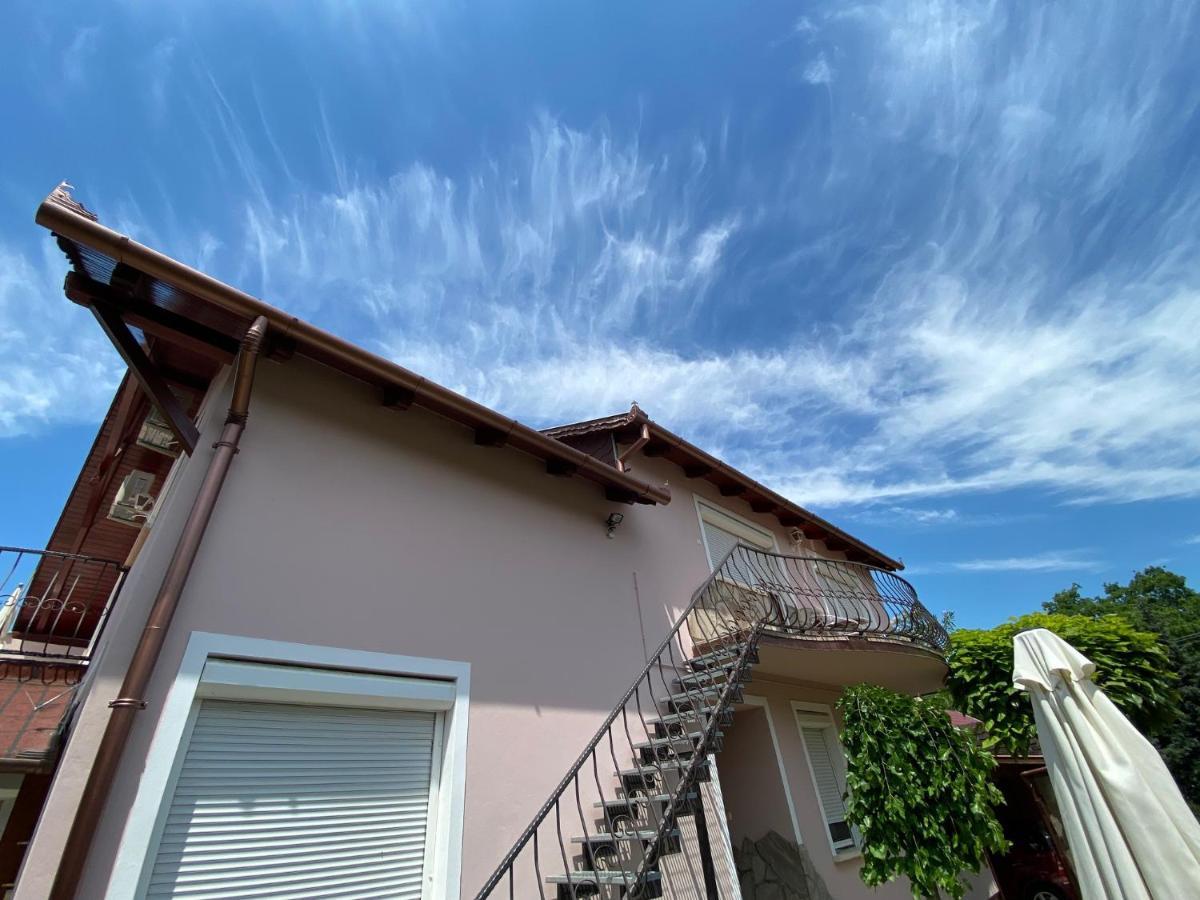 Do-Ti Apartmanhaz Balatonlelle Exteriér fotografie