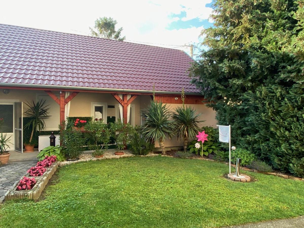 Do-Ti Apartmanhaz Balatonlelle Exteriér fotografie